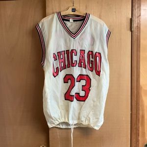 Vintage Jordan sleeveless wind breaker